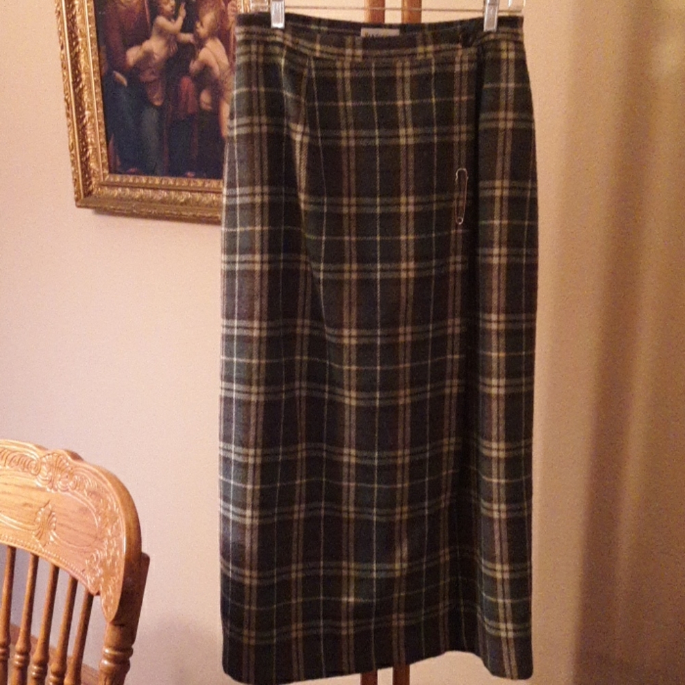 Vintage wool wrap skirt long